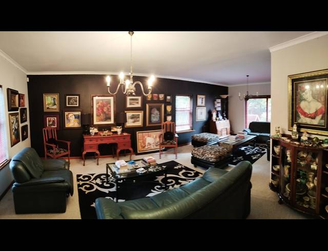 4 BEDROOM HOUSE FOR SALE IN WINTERHOEK PARK